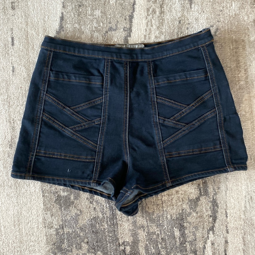 Free People High Wasted Shorts Sz 26 dark denim